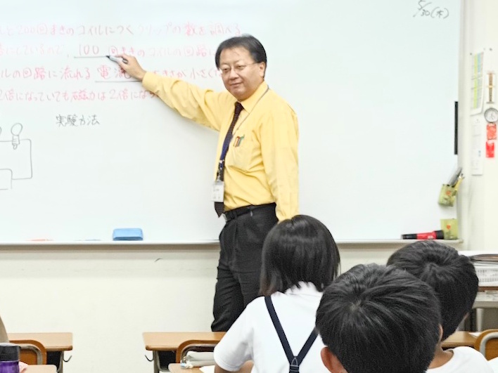 教師との距離が近い